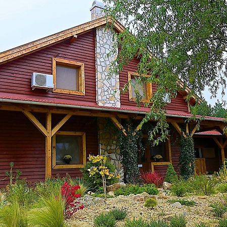 El Bronco Working Ranch Izsak Exterior photo